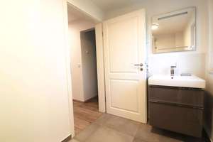 Exklusives Townhouse (KfW-55) mit Dachterrasse, Designküche & Top-Anbindung in Hamburg-Oldenfelde – Die vollständige Adresse der Immobilie erhältst du vom Anbieter., 22147 Rahlstedt, Hamburg – Vorschaubild 23