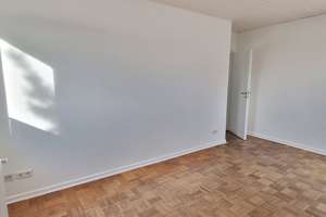 Moderne Wohnung im DG: Wohnen an der Südstraße – Die vollständige Adresse der Immobilie erhältst du vom Anbieter., 33647 Brackwede, Bielefeld – Vorschaubild 8