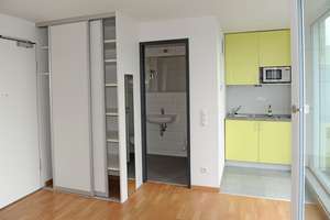 Wunderschönes Appartement Studio M, mit Dachterrasse, teilmöbliert – Ricarda-Huch-Str. 1, 80807 Milbertshofen, München – Vorschaubild 3