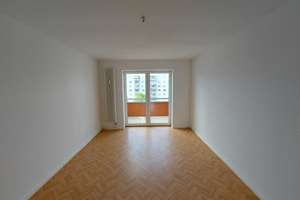 *Seniorenfreundliche Wohnung mitten der Stadt* – Breiter Weg 30a, 39104 Altstadt, Magdeburg – Vorschaubild 3