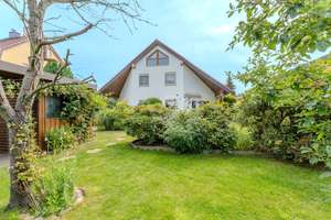 Sonniges Domizil mit großem Garten und Terrasse in bester Lage von Karow