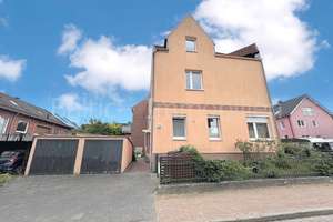 Mehrfamilienhaus mit viel Potenzial unweit von der Schwentine !
- freie Wohnungen ab 01/2026 - – Die vollständige Adresse der Immobilie erhältst du vom Anbieter., 24148 Wellingdorf, Kiel – Vorschaubild 4