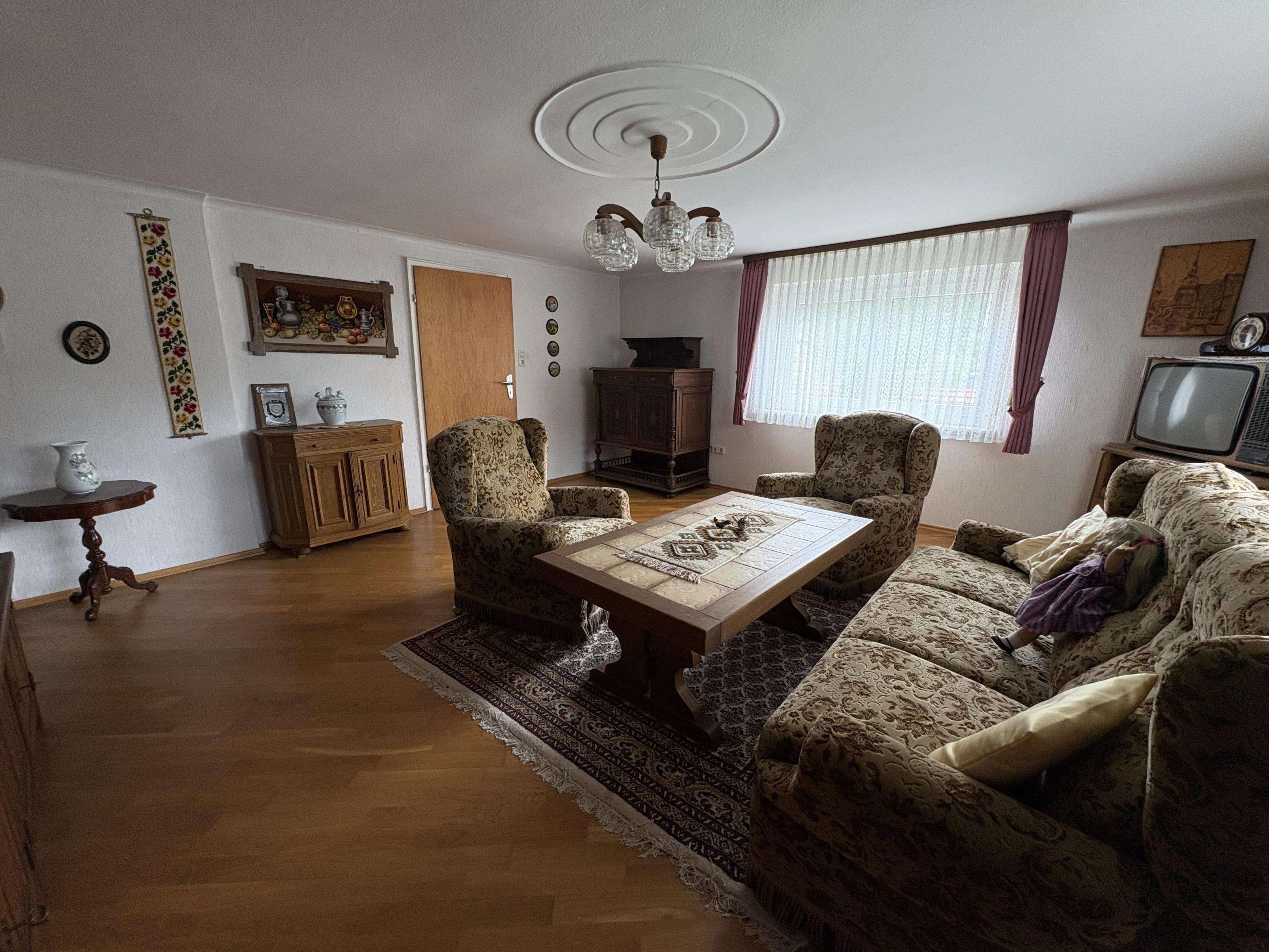 Immobilie in Straßberg - Ehemaliges Bauernhaus mit großem Garten - Bild 7