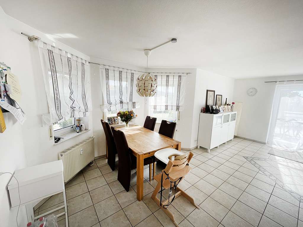 Immobilie in Aichelberg - freist. Einfamilienhaus mit Einliegerwohnung &  Doppelgarage – Panoramablick Aichelberg - Bild 2