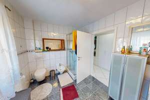 Zweifamilienhaus mit großem Garten in bester Lage – Die vollständige Adresse der Immobilie erhältst du vom Anbieter., 85051 Süd, Ingolstadt – Vorschaubild 20