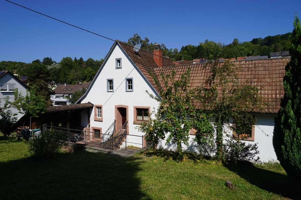 Immobilie in Inzlingen - Inzlingen - Historisches Bauernhaus "Alte Mühle 1677" Wohnen mit Geschichte u. Potential für Neues. - Bild 0