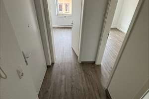 Für Sie renoviert! 2-Zimmer-Wohnung sucht nette Mieter – Köhnstr. 47, 90478 Glockenhof, Nürnberg – Vorschaubild 2
