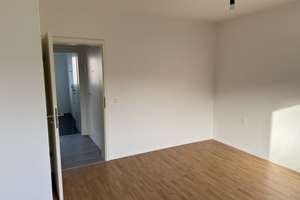 Frisch renoviert & einzugsbereit: Helle, moderne Wohnung mit Balkon und Tageslichtbad – Lessingstr. 10, 38226 Lebenstedt, Salzgitter – Vorschaubild 11