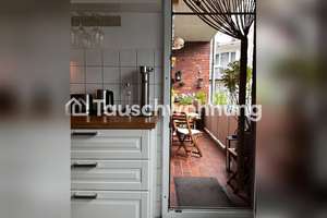 Tauschwohnung: Zwei Zimmer Wohnung mit Balkon