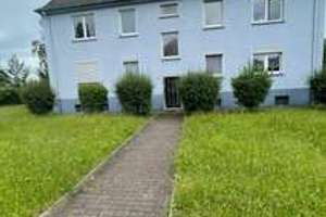 Das Objekt ist ein klassisches Mehrfamilienhaus in ruhiger Lage von Bottrop.