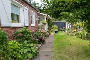 Modernisiertes Einfamilienhaus zum Wohlfühlen mit neu gestalteter Gartenanlage – Die vollständige Adresse der Immobilie erhältst du vom Anbieter., 26605 Aurich – Vorschaubild 29
