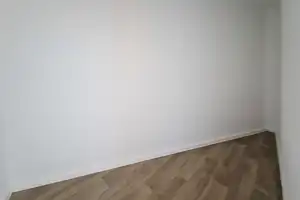 Helle 3-Zimmer-Wohnung mit Balkon und Dusche – Ideal für kleine Familien + *2 NKM geschenkt* – Wegastraße 26, 4205 Leipzig – Vorschaubild 6