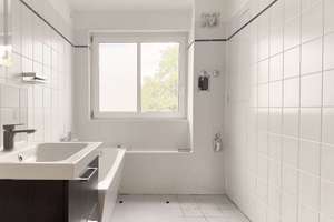 Am Spreeufer mit Wasserblick: 4-Zimmer-Dachgeschosswohnung in Traumlage – Britzer Straße 9, 12439 Niederschöneweide, Berlin – Vorschaubild 24