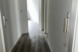 frisch sanierte 3-Zimmer Wohnung zu vermieten 110 m² – Alte Radstr. 16, 44147 Dorstfelder Brücke, Dortmund – Vorschaubild 3