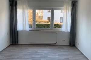 Helle renovierte 1-Zimmer-EG-Wohnung mit Einbauküche in Stuttgart-Möhringen – Die vollständige Adresse der Immobilie erhältst du vom Anbieter., 70567 Möhringen-Ost, Stuttgart – Vorschaubild 4