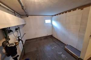 Freiwerdendes Zweifamilienhaus mit Garage in Toplage am Feldrand – Die vollständige Adresse der Immobilie erhältst du vom Anbieter., 90455 Kornburg, Worzeldorf, Nürnberg – Vorschaubild 28