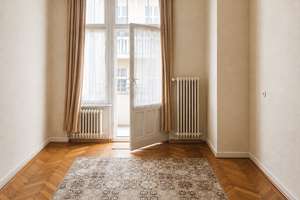 Exklusive 4-Zimmer-Altbauwohnung am Rüdesheimer Platz – Landauer Str. 15, 14197 Wilmersdorf, Berlin – Vorschaubild 3