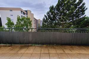 Gut geschnittene, helle Zwei-Zimmer-Wohnung mit Balkon und Stellplatz in Nürnberg – Warmbrunner Straße 11, 90473 Langwasser Südost, Nürnberg – Vorschaubild 9