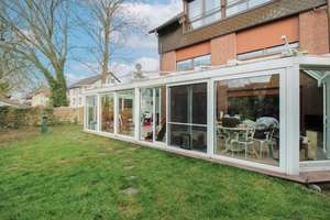Freistehendes Wohlfühlhaus mit Wintergarten, Kamin & Sauna – Die vollständige Adresse der Immobilie erhältst du vom Anbieter., 45359 Frintrop, Essen – Vorschaubild 2