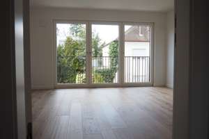 Exklusive 3 ZKB Maisonnette mit Terrasse (Haus in Haus) Nähe Nymphenburger Park – Fasanenstraße 27b, 81247 Obermenzing, München – Vorschaubild 4