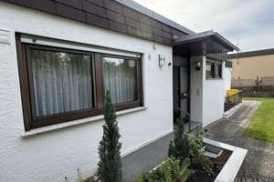 Gepflegter Winkelbungalow im beliebten Wohnort Korb – Die vollständige Adresse der Immobilie erhältst du vom Anbieter., 71404 Korb – Vorschaubild 2