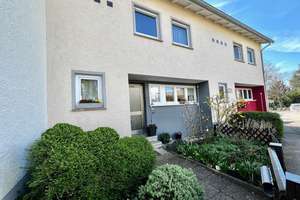 Reihenhaus mit Garage und schönem Garten im Ringelbachgebiet – Die vollständige Adresse der Immobilie erhältst du vom Anbieter., 72764 Reutlingen-Mitte, Reutlingen – Vorschaubild 2