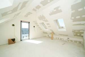 Maisonette mit offener Galerie und 2 Dachterrassen am Marienbergpark | TG-Stellplatz inkl. – Am Schweigeracker 1, 90425 Thon, Nürnberg – Vorschaubild 9