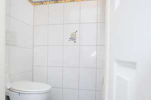 Vielseitig nutzbares Reihenmittelhaus in zentraler Lage – Die vollständige Adresse der Immobilie erhältst du vom Anbieter., 56626 Andernach – Vorschaubild 7