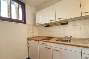 Maxvorstadt: Große 1-Zimmer-Wohnung in Top-Lage – Luisenstraße 60, 80798 München – Vorschaubild 3