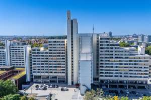 Sanierte und möblierte 2-Zimmer-Wohnung in Schwabing