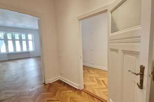 Moderne Akzente mit klassischem Charakter
 – Niebuhrstrasse 69, 10629 Charlottenburg, Berlin – Vorschaubild 2
