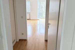 Toplage Lehel – helle 1 Zimmer Wohnung mit Erker und Potenzial – Die vollständige Adresse der Immobilie erhältst du vom Anbieter., 80539 Englischer Garten, München – Vorschaubild 7