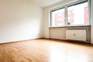 2-Zimmer-Wohnung in Schniegling – teilsaniert, Loggia & Einbauküche inklusive – Die vollständige Adresse der Immobilie erhältst du vom Anbieter., 90427 Schniegling, Nürnberg – Vorschaubild 8