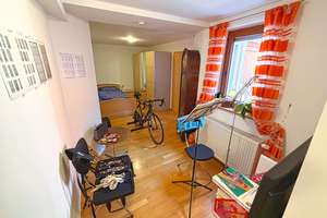 Besonderes 3-Parteien-Haus: Große Wohnung mit Garten + 2 flexible Einheiten, nahe Stadtamhof  Regen – Die vollständige Adresse der Immobilie erhältst du vom Anbieter., 93059 Steinweg-Pfaffenstein, Regensburg – Vorschaubild 16