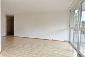 Fernab vom Stadttrubel - Helle Wohlfühlwohnung mit Balkon am Georgenberg in Reutlingen – Die vollständige Adresse der Immobilie erhältst du vom Anbieter., 72764 Reutlingen-Mitte, Reutlingen – Vorschaubild 5