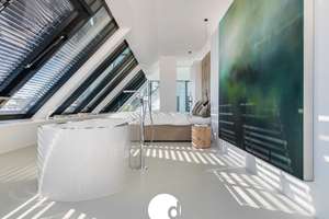 Futuristische Villa mit traumhaftem Garten und Pool in absoluter Bestlage