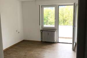 Gepflegte 2,5-Raum-Wohnung mit großem Balkon im schönen Bad Liebenzell – Die vollständige Adresse der Immobilie erhältst du vom Anbieter., 75378 Bad Liebenzell – Vorschaubild 11