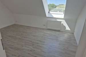 Modernisierte 2 Zimmer Dachgeschosswohnung in Stadeln zu vermieten!  – Die vollständige Adresse der Immobilie erhältst du vom Anbieter., 90765 Stadeln, Herboldshof, Mannhof, Fürth – Vorschaubild 6