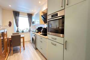 Modernes Wohnen in Essen-Frohnhausen – kernsanierte 3,5-Zimmer-Wohnung mit Terrasse & Garten – 45143 Altendorf, Essen – Vorschaubild 6