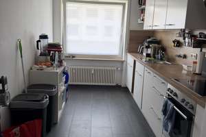     Helle 3-Zimmer-Wohnung mit Einbauküche und Stellplatz - ab 01.08  – Die vollständige Adresse der Immobilie erhältst du vom Anbieter., 80807 Milbertshofen, München – Vorschaubild 6
