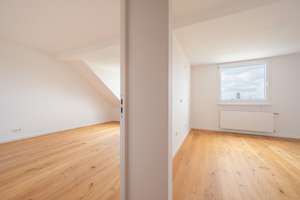 HOCH HINAUS UND MITTENDRIN - Sorgfältig sanierte 3-Raumwohnung in ruhiger Lage von Derendorf! – Die vollständige Adresse der Immobilie erhältst du vom Anbieter., 40476 Derendorf, Düsseldorf – Vorschaubild 12