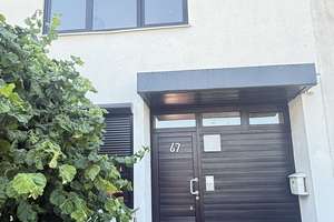 Großzügiges Einfamilienhaus mit Einliegerwohnung, Südgarten und ca. 195 m² Wohnfläche