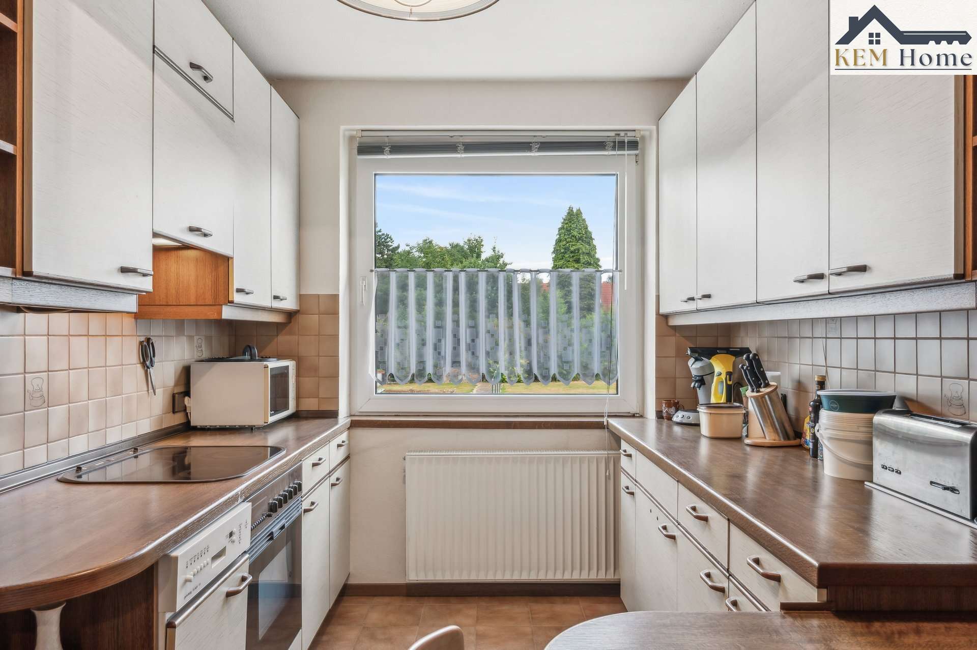 Immobilie in Hülsede - Wohnen wie im Resort – Dreifamilienhaus mit riesigem Grundstück & Vermietungspotenzial - Bild 4