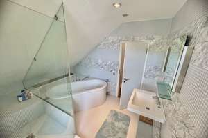 Fantastische Villa am Bunten Garten! – Die vollständige Adresse der Immobilie erhältst du vom Anbieter., 41063 Windberg, Mönchengladbach – Vorschaubild 16