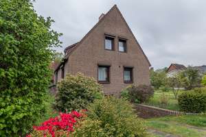 Technisch Top! Einrichtung nach Ihren Wünschen! – Die vollständige Adresse der Immobilie erhältst du vom Anbieter., 21680 Stade – Vorschaubild 1