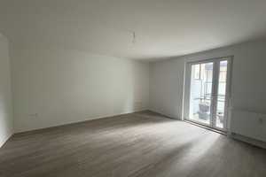 Ihr neues Zuhause: Sanierte 2,5-Zimmer-Wohnung! – Heisterholz 1, 45329 Essen – Vorschaubild 2