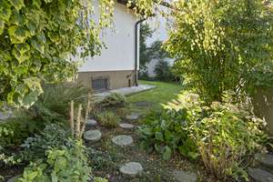Charmanter Bungalow mit zwei Garagen auf großzügigem Grundstück – Brückenweg 6, 85051 Münchener Straße, Ingolstadt – Vorschaubild 26