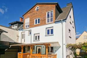 Ingelheim/Groß-Winternheim: Familienhaus mit großem Grundstück, Traumblick und viel Platz! – Die vollständige Adresse der Immobilie erhältst du vom Anbieter., 55218 Ingelheim am Rhein – Vorschaubild 6