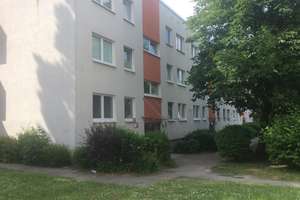 Schöne Renovierte 3 zimmer Wohnung für klien Familie – Münchener Straße 3, 65205 Delkenheim, Wiesbaden – Vorschaubild 1