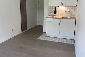 Modernes Appartement mit Terrasse